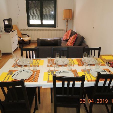 Apartament Apartament Jasmine Besalú Zewnętrze zdjęcie