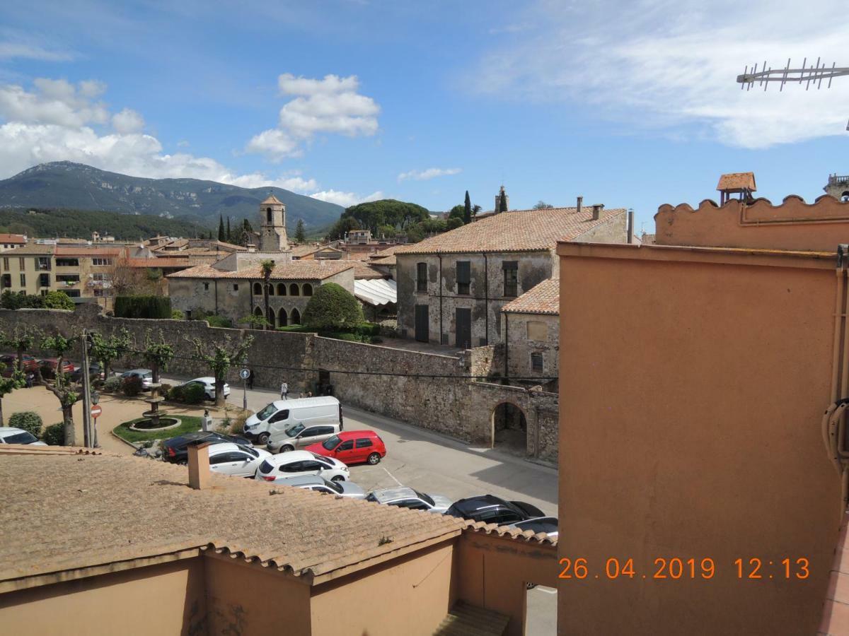 Apartament Apartament Jasmine Besalú Zewnętrze zdjęcie